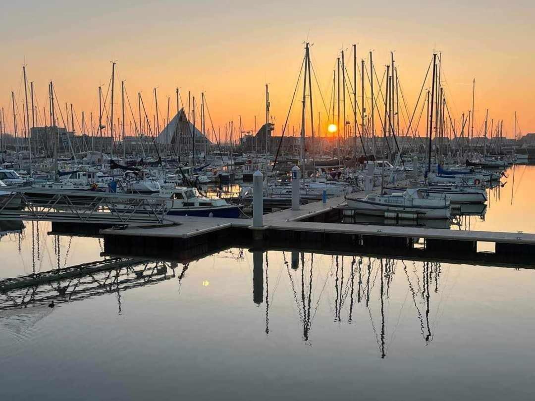 Duplex Villa Capricia Appartement Met Zwembad Nieuwpoort Jachthaven Luaran gambar